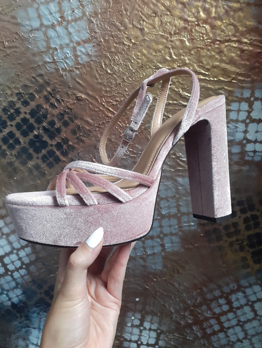 Zara Nwt Platform Velvet High Heel Sandals in Blush Pink